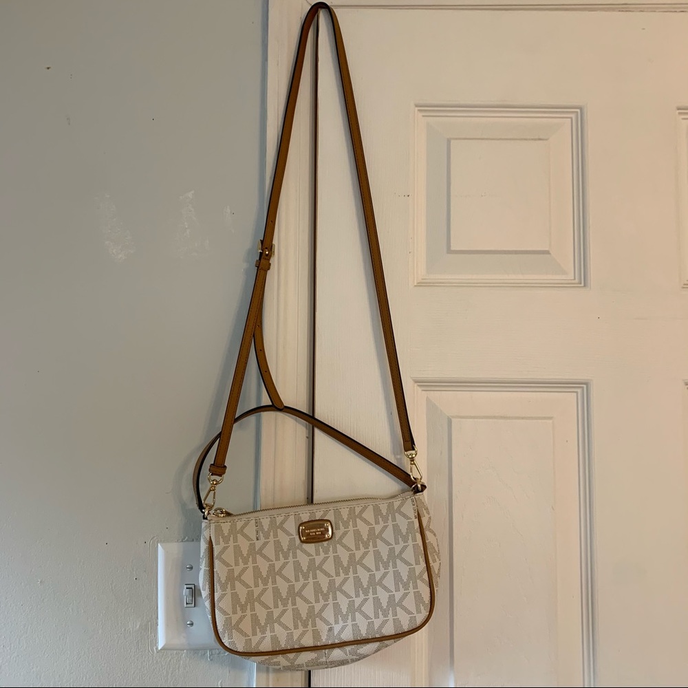 MICHAEL KORS CROSSBODY